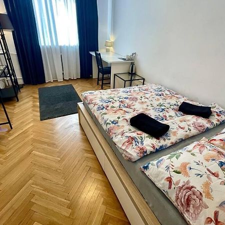 Fantastic Waw - Kp69 Room D Warsaw Exterior photo